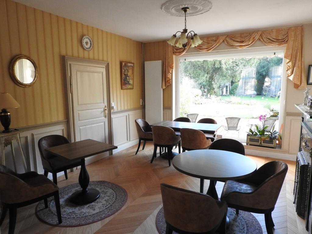 Villa Blanc Marine Бурбур Экстерьер фото